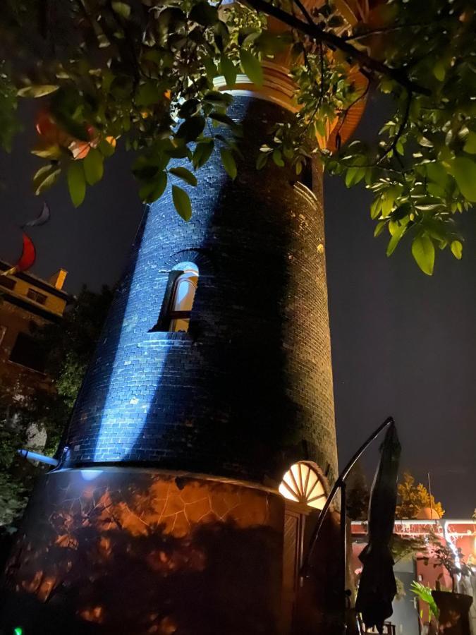 Water Tower Budapest 1097 Bagian luar foto