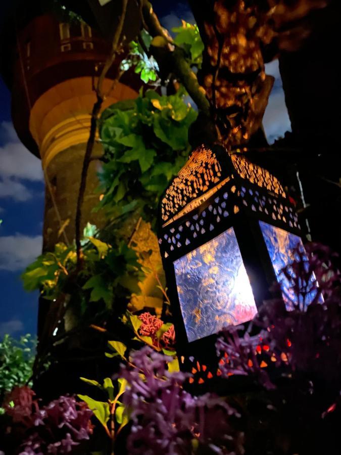 Water Tower Budapest 1097 Bagian luar foto